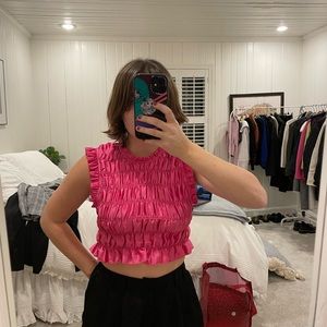 Pink Zara Top
Size SM
Worn once, still in perfect condition 
Fits XS to S